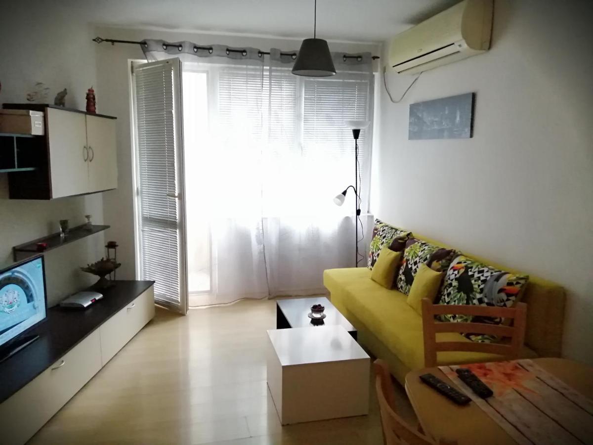 Apartment Lili بلاغويفغراد المظهر الخارجي الصورة