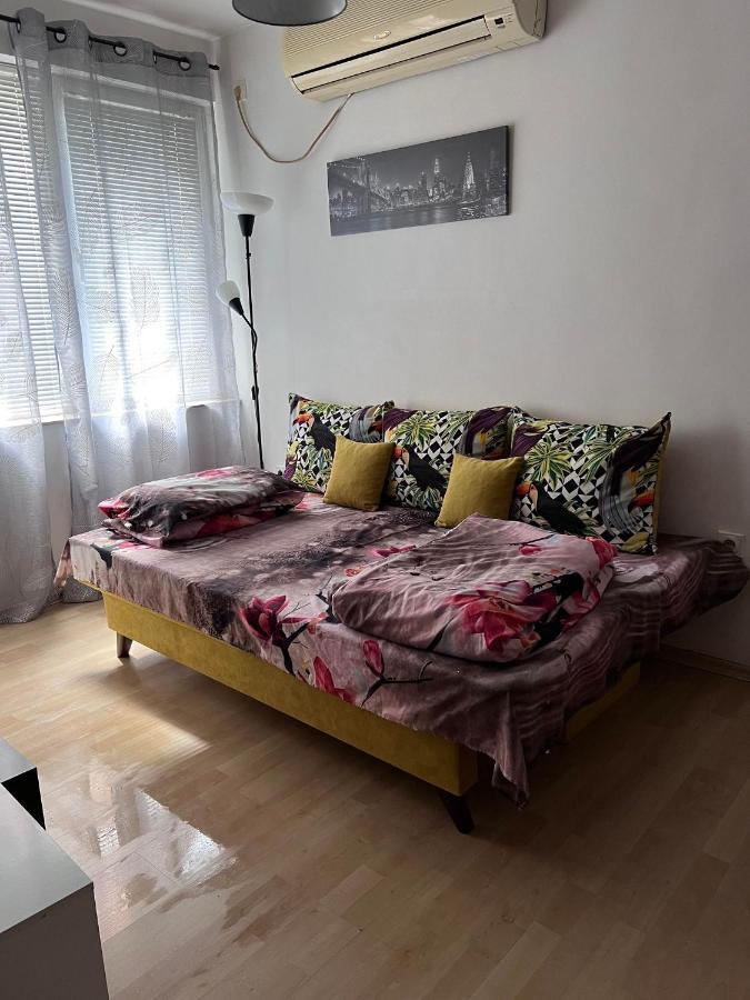Apartment Lili بلاغويفغراد المظهر الخارجي الصورة